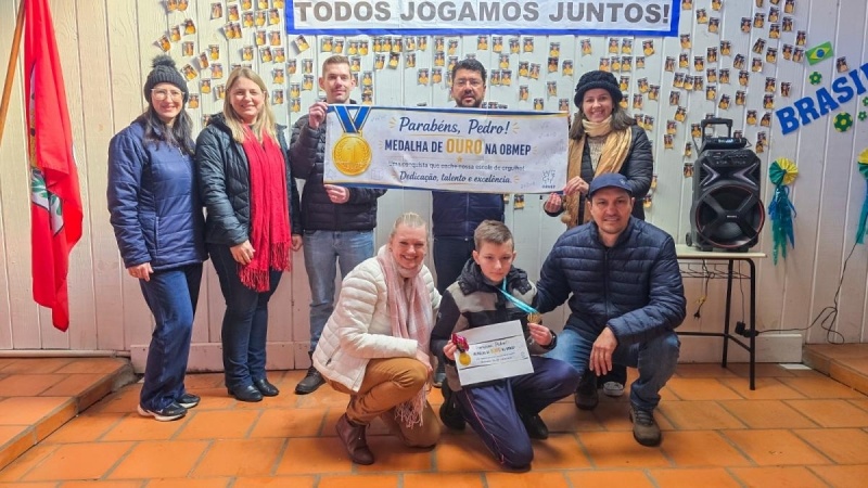 Estudante de Treze Tílias recebe medalha de ouro nacional da OBMEP no Rio de Janeiro