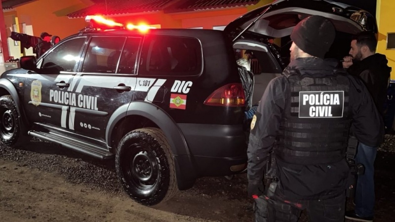 Polícia prende jovem suspeita de matar idoso em Caçador