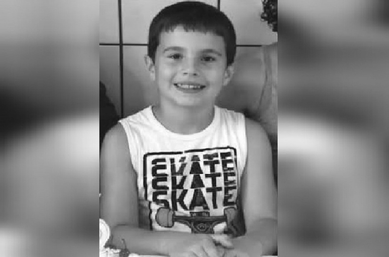 Menino morre após semanas internado por graves queimaduras em explosão