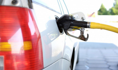 Petrobras anuncia nova redução no preço da gasolina