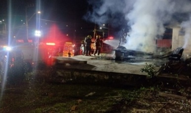 Fraiburgo: Incêndio assola residência pela segunda vez em uma semana