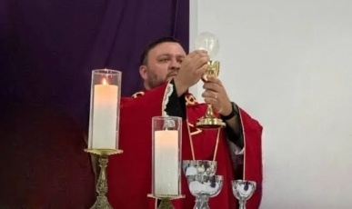Imagem de Jesus aparece durante missa em SC