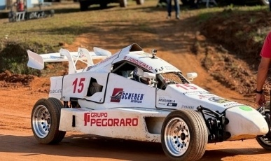 Bernardo Junqueira é campeão da 3ª Etapa do Estadual de Automobilismo