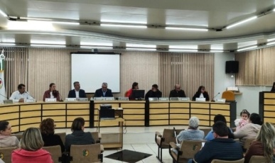 Câmara de Arroio Trinta discute apoio a entidades e organização da Festività All’ Italiana