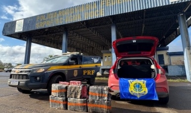 PRF intercepta automóvel com quase 100 quilos de maconha em Água Doce