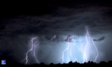 Supercélulas explosivas mantêm riscos de tempestades em SC