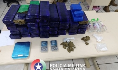 Polícia Militar apreende maconha e desarticula ponto de tráfico em Videira